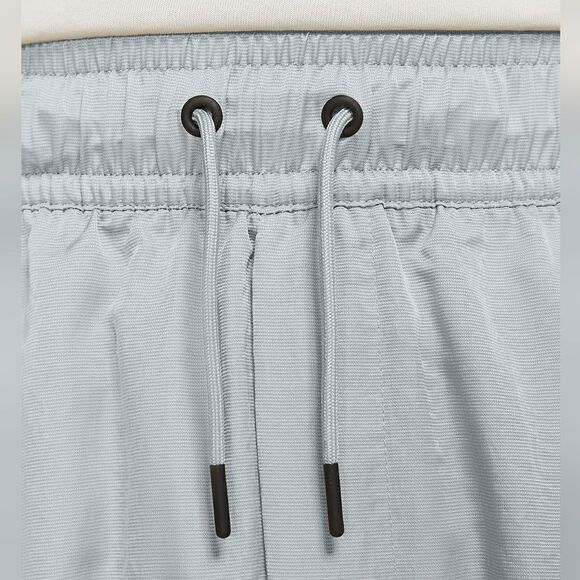 Nike Sportswear Tech Pack Woven Shorts Men's S Grey Black At Knee Fit AR3229-043 - Picture 11 of 16